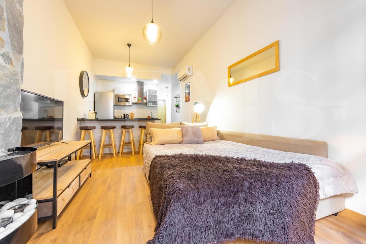 Apartament Cozy Flat With Common Pool & Parking - Center By Rems Malaga Zewnętrze zdjęcie